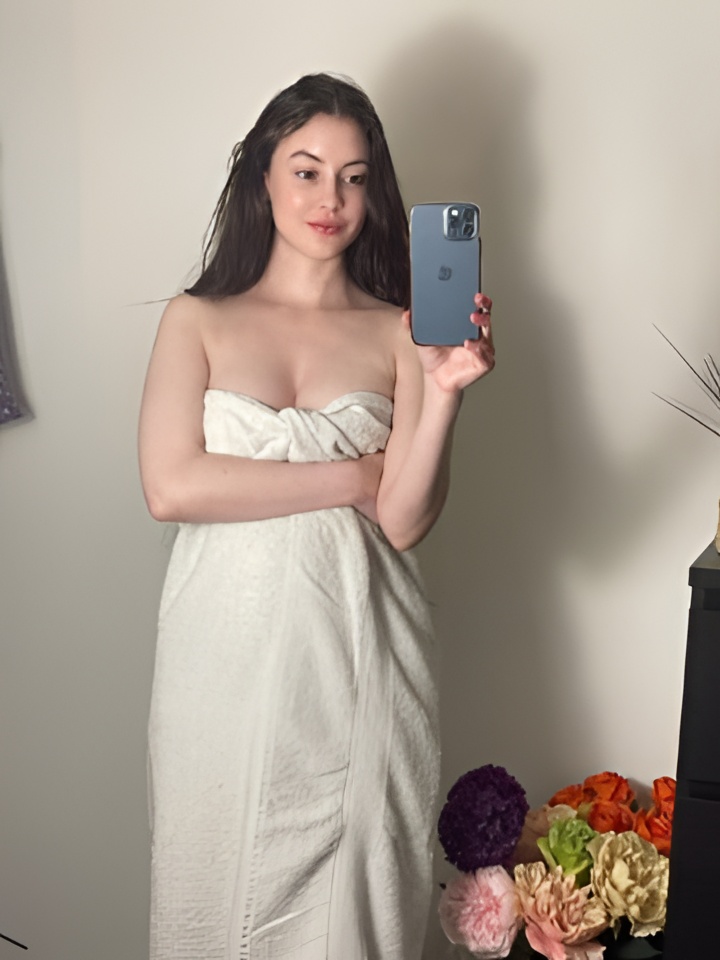 Ната привлекальеная девушка из Таштагол цена от 10000 руб