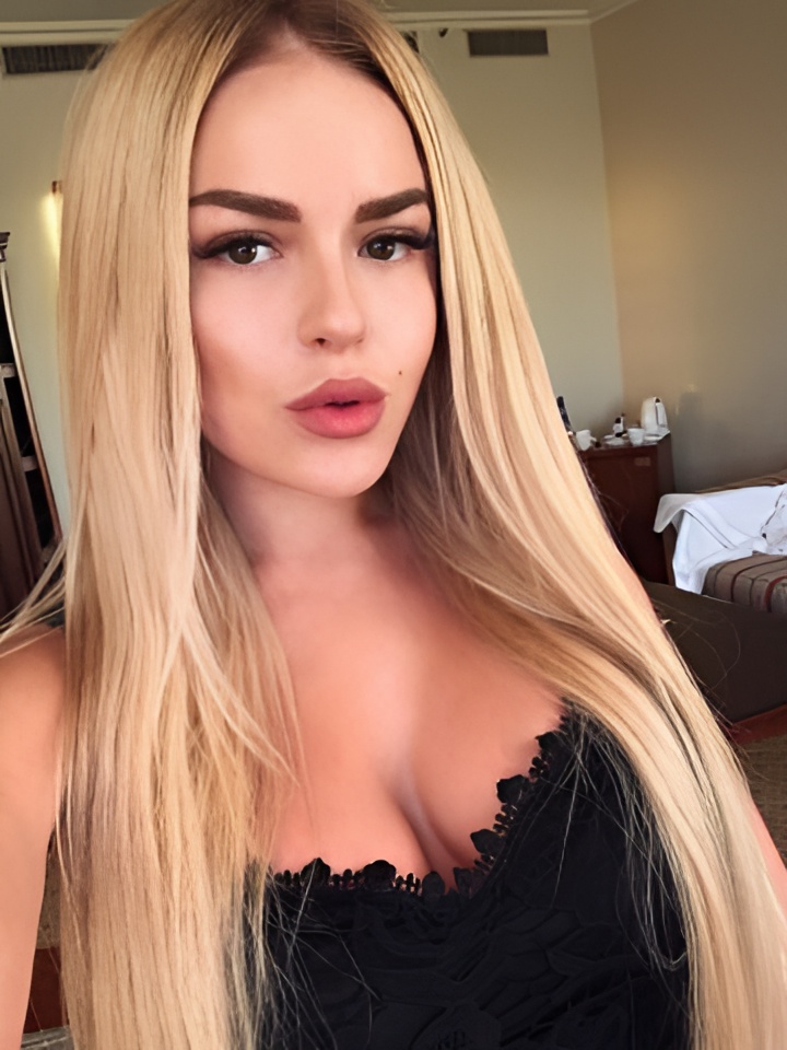 Светлана привлекальеная девушка из Таштагол цена от 5000 руб