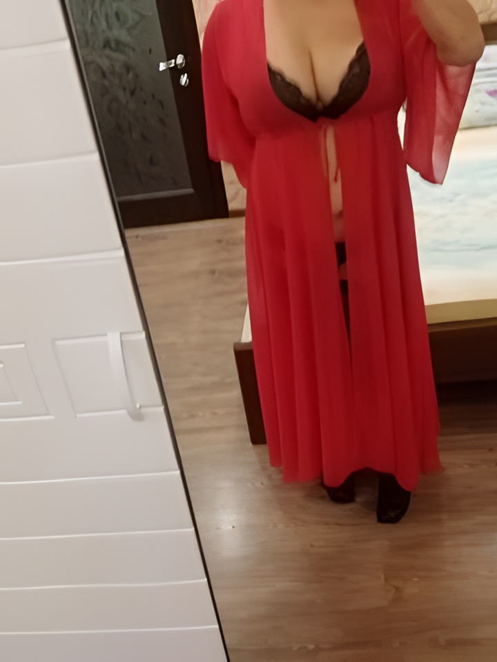 Индивидуалка Юстина, доступна для личного знакомства от 2500 руб