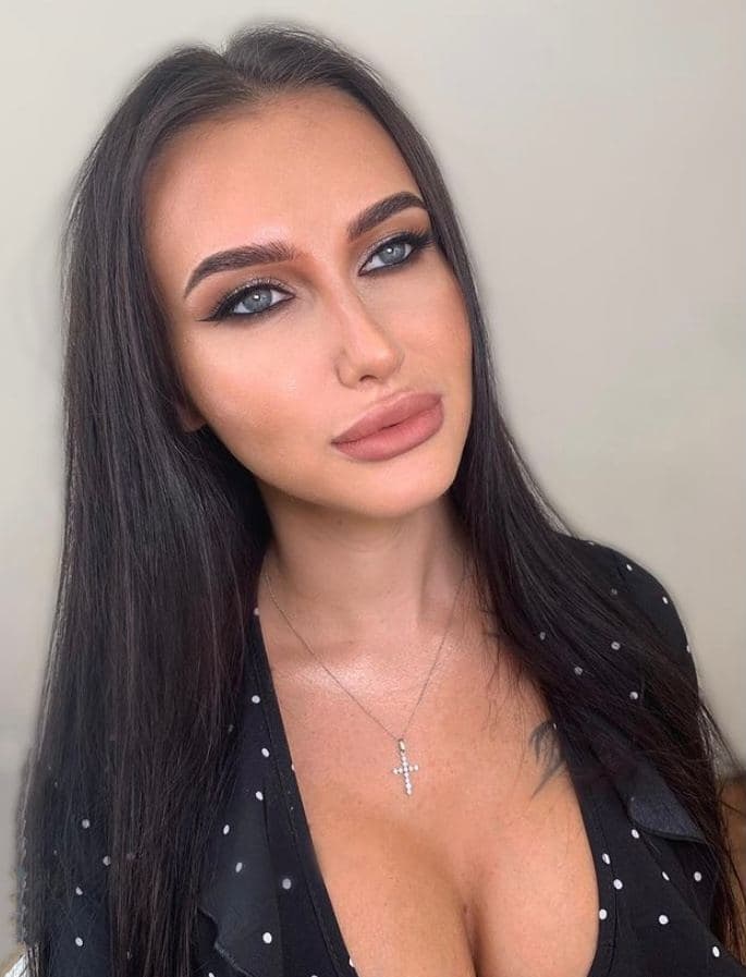 🎥 Виолетта привлекательная девушка из Таштагол цена от 4000 руб