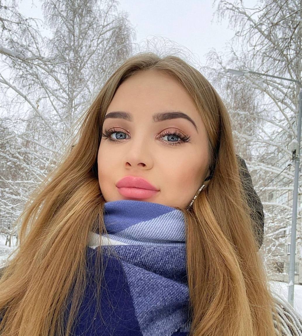 Ева привлекальеная девушка из Таштагол цена от 8000 руб