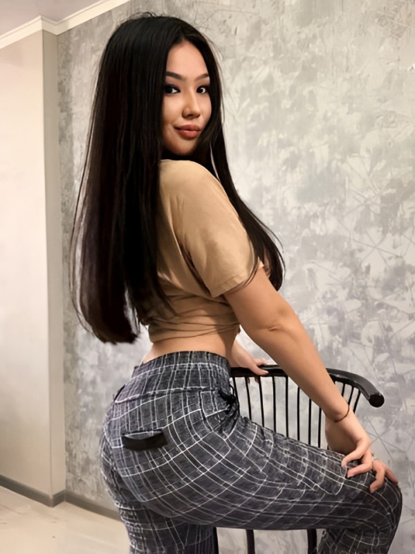 Мария привлекательная девушка из Таштагол цена от 3000 руб