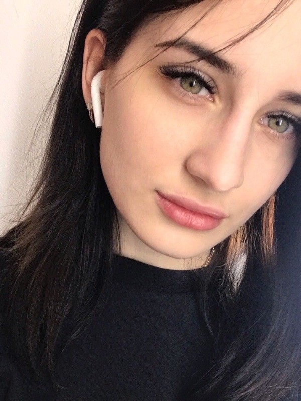 Катя привлекательная девушка из Таштагол цена от 3500 руб